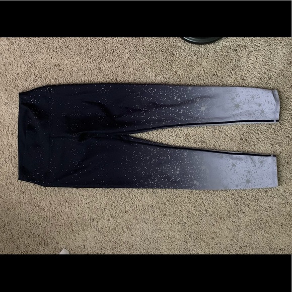 FABLETICS OMBRÉ REFLECTIVE STAR LEGGINGS SIZE XS - Picture 2 of 6